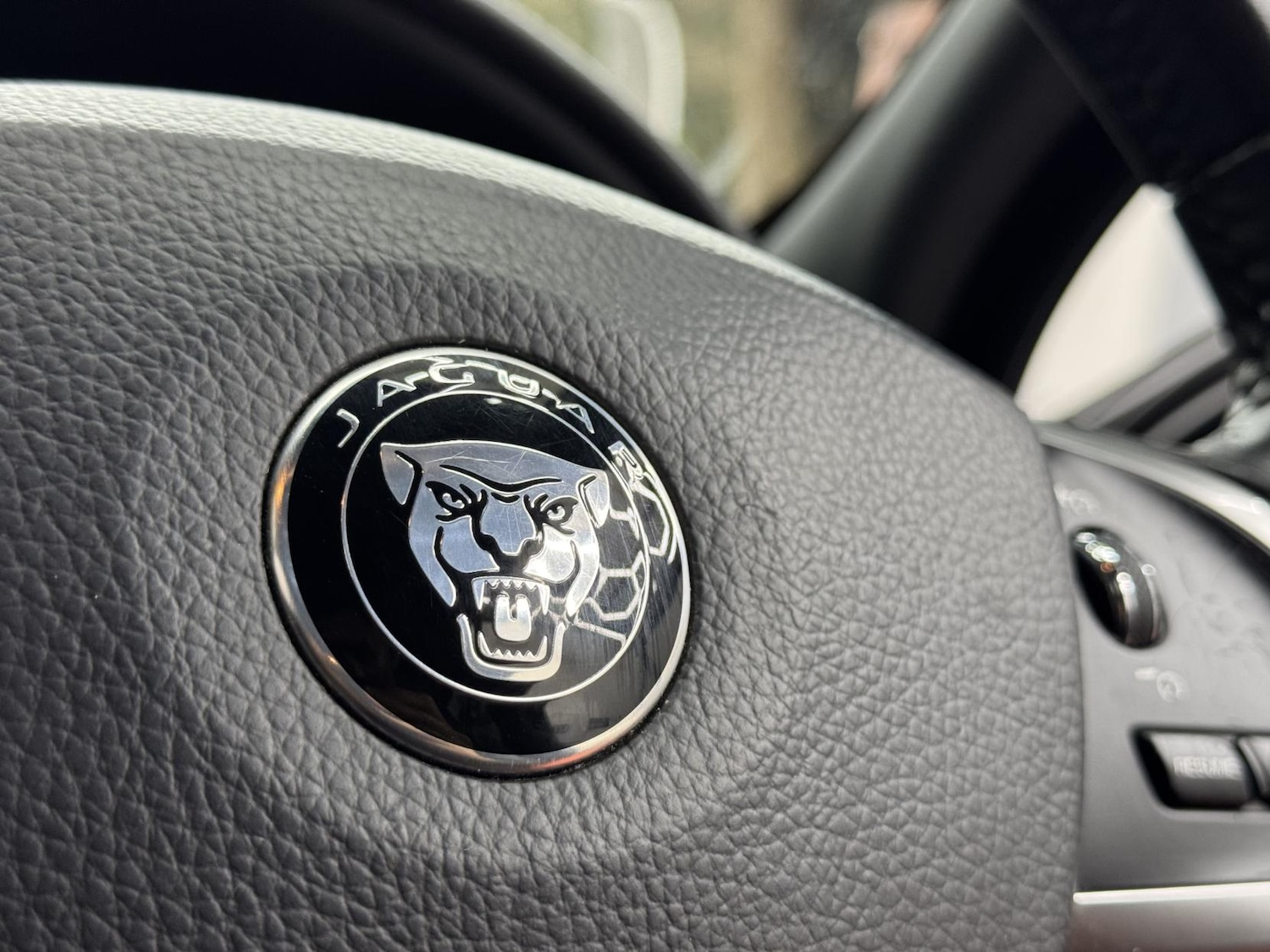 Used Jaguar XF 2014 for sale - 77682229: Photo 30