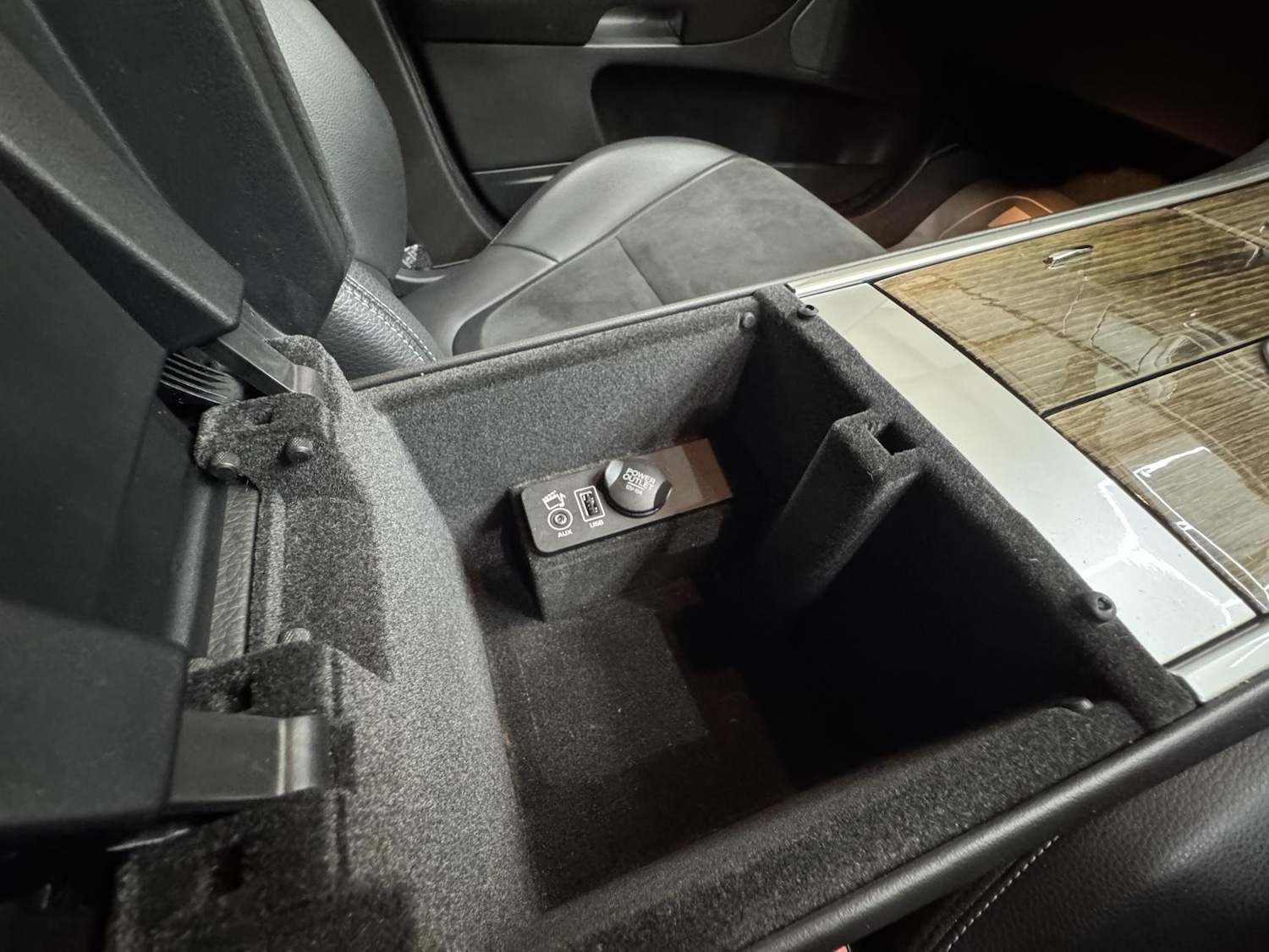 Used Jaguar XF 2014 for sale - 77682229: Photo 37