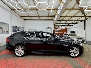 Used Jaguar XF 2014 for sale - 77682229: Photo