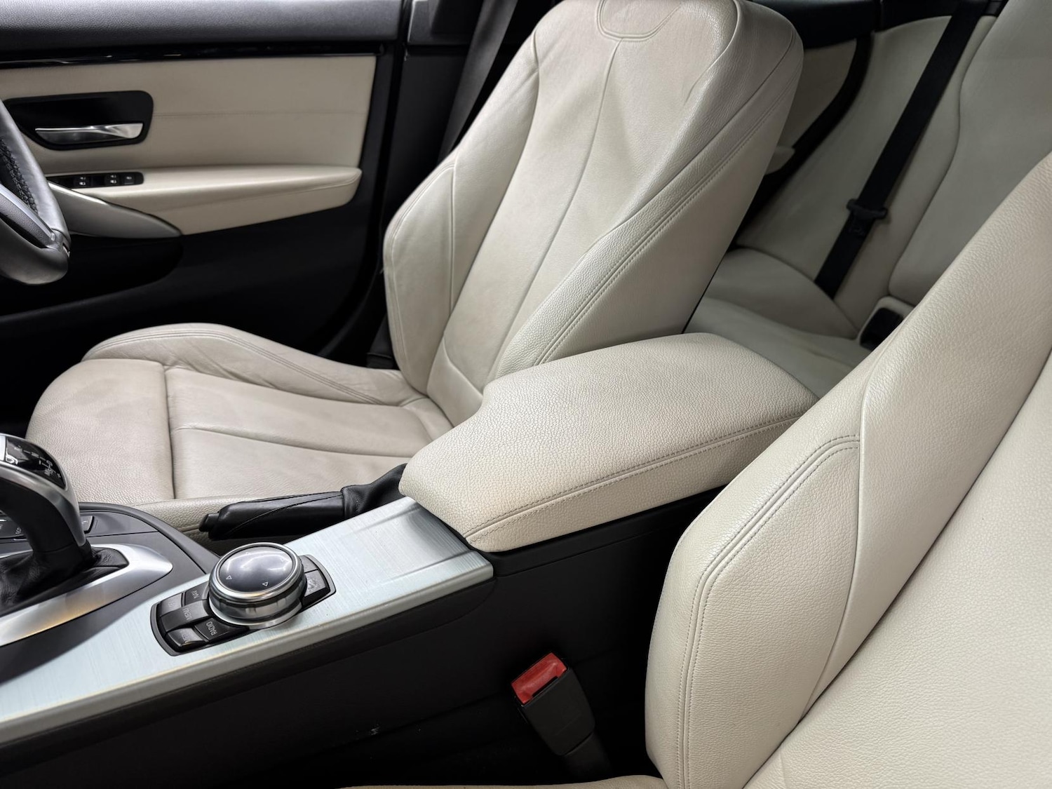 Used BMW 4 Series 2015 for sale - 77848300: Photo 30