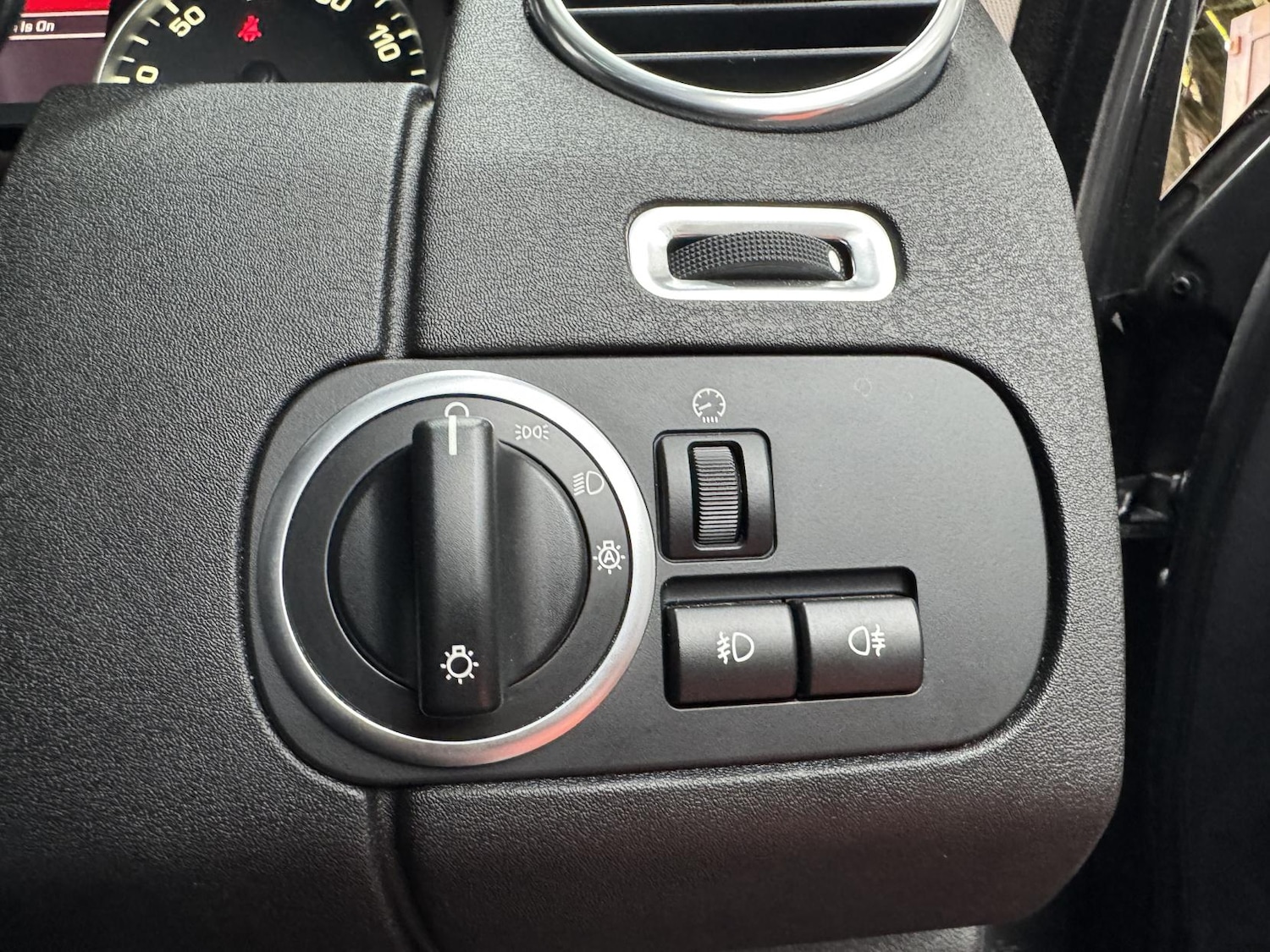 Used Land Rover Discovery 2015 for sale - 76835171: Photo 33