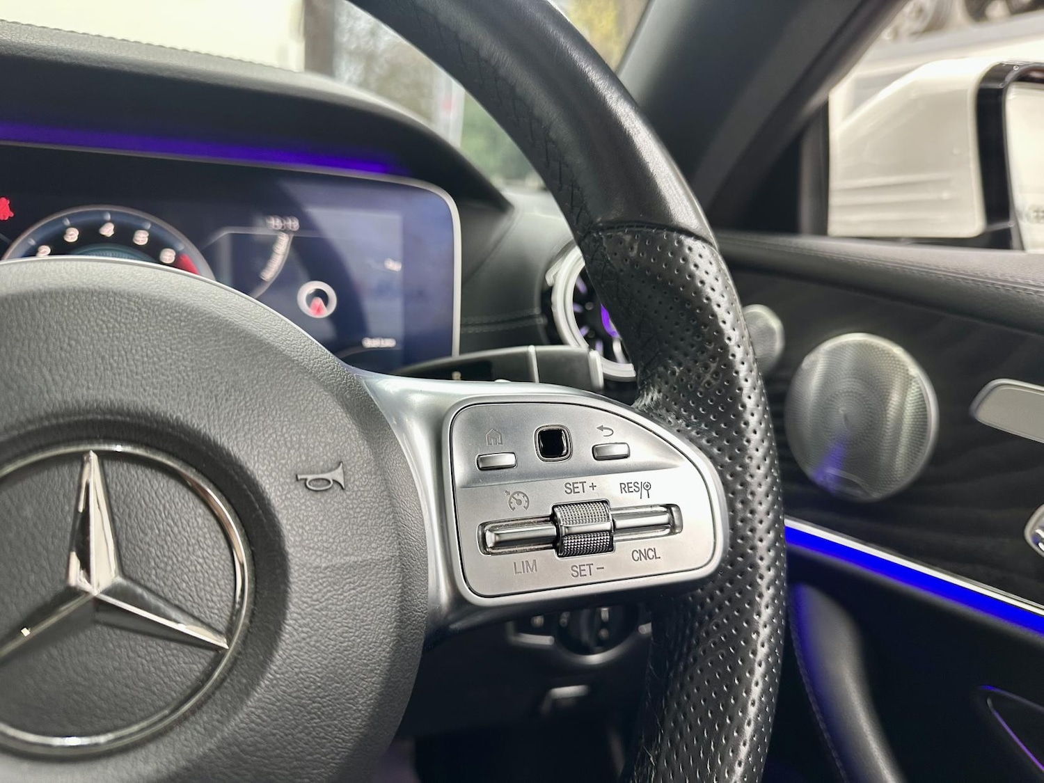 Used Mercedes-Benz E Class 2019 for sale - 76862051: Photo 39