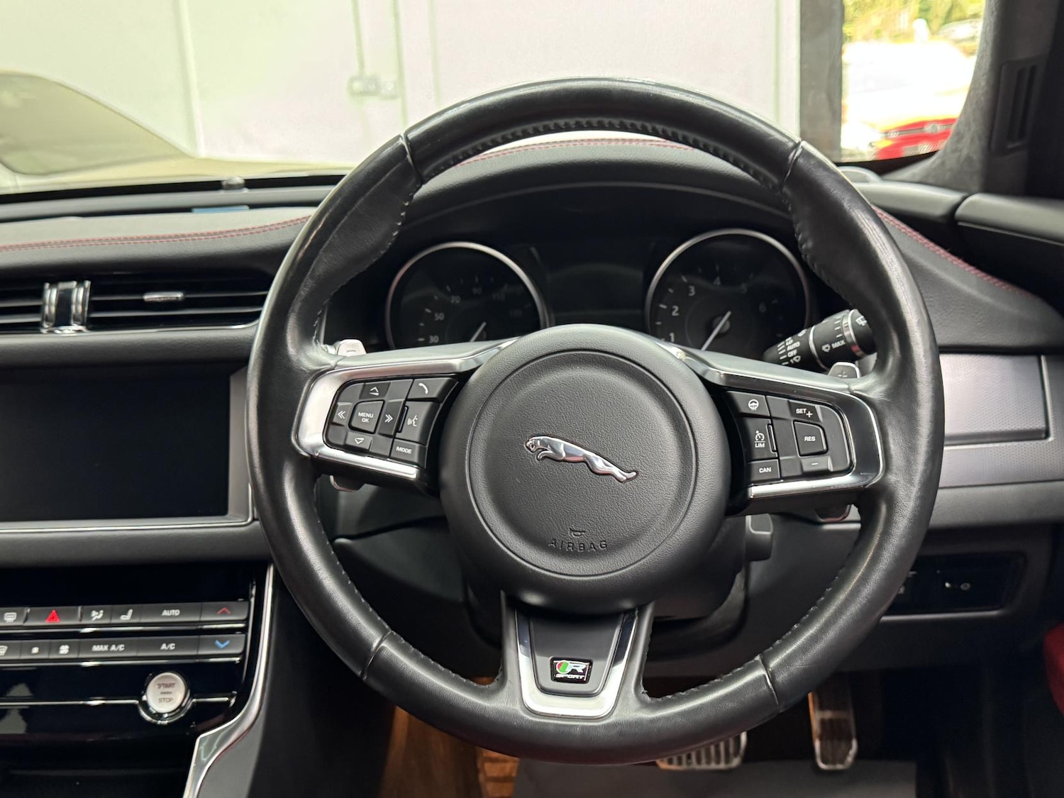 Used Jaguar XF 2018 for sale - 77026187: Photo 23