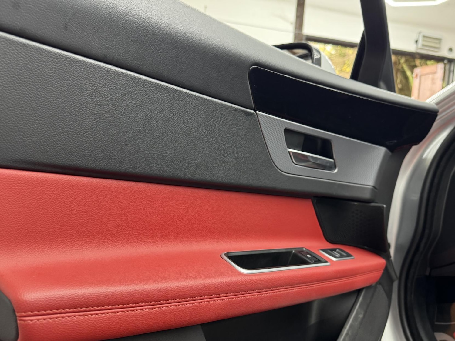 Used Jaguar XF 2018 for sale - 77026187: Photo 24