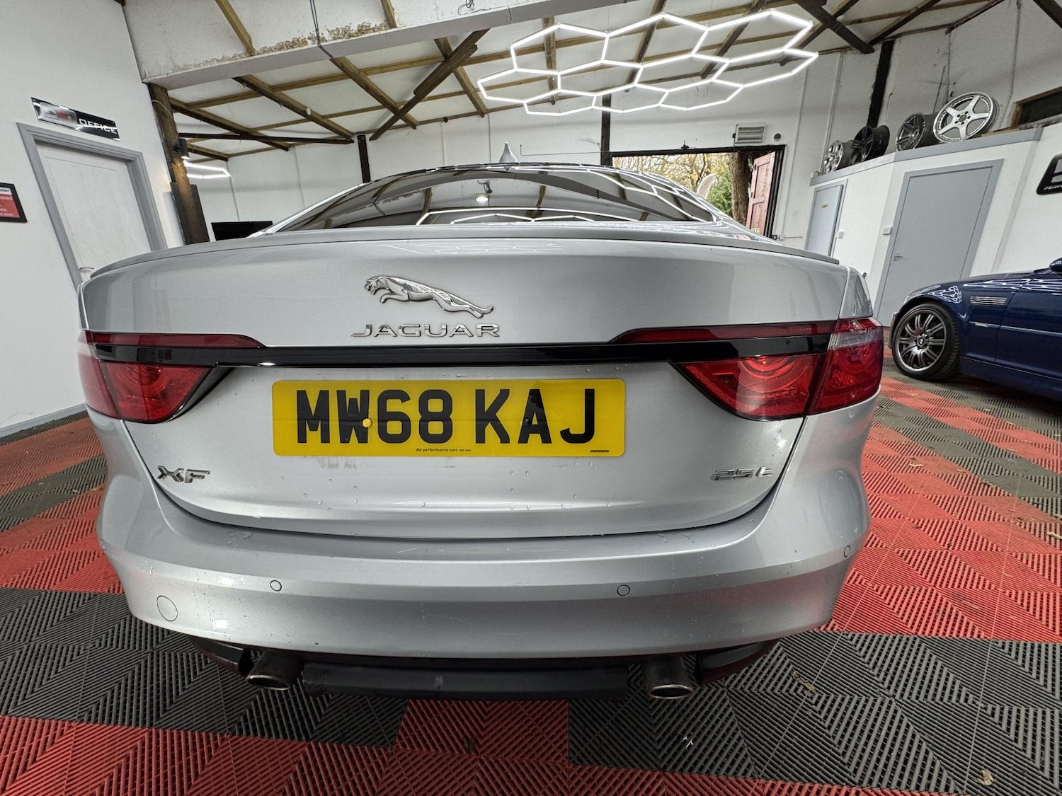 Used Jaguar XF 2018 for sale - 77026187: Photo 6