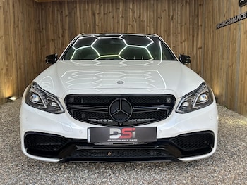 Used Mercedes-Benz E Class 2014 for sale - 79589313: Photo