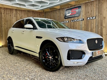 Used Jaguar F-Pace 2017 for sale - 79154316: Photo