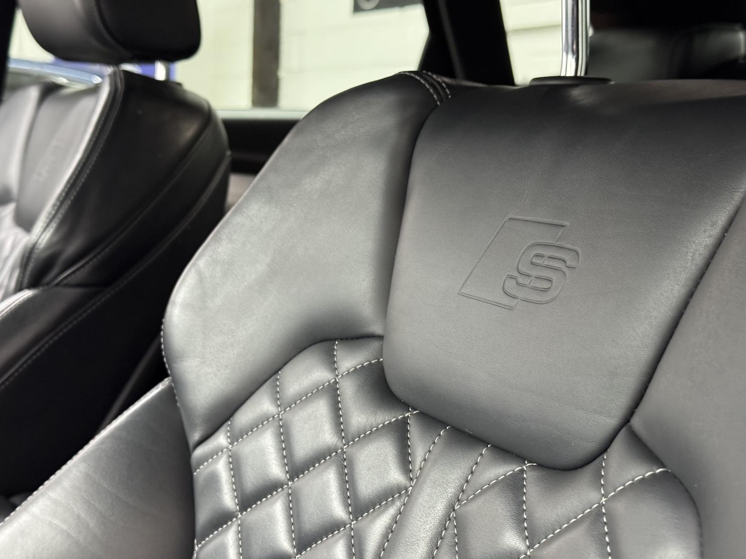 Used Audi SQ5 2018 for sale - 76922293: Photo 30