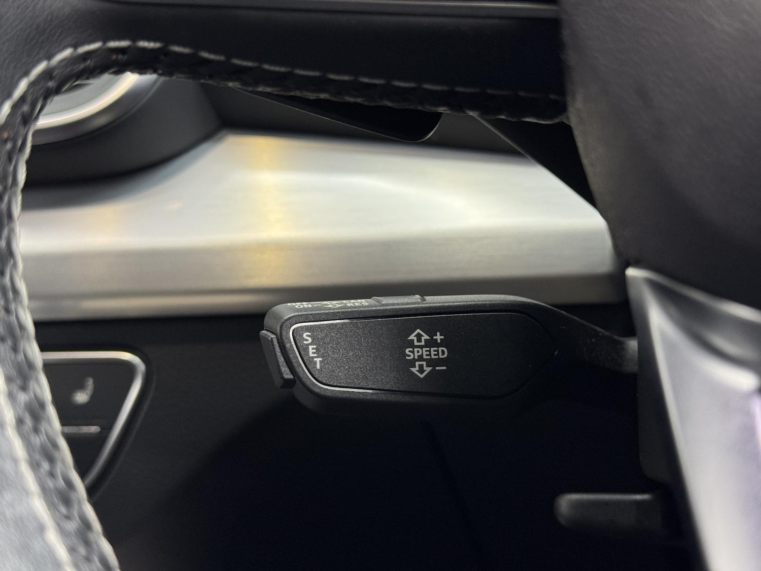 Used Audi SQ5 2018 for sale - 76922293: Photo 35