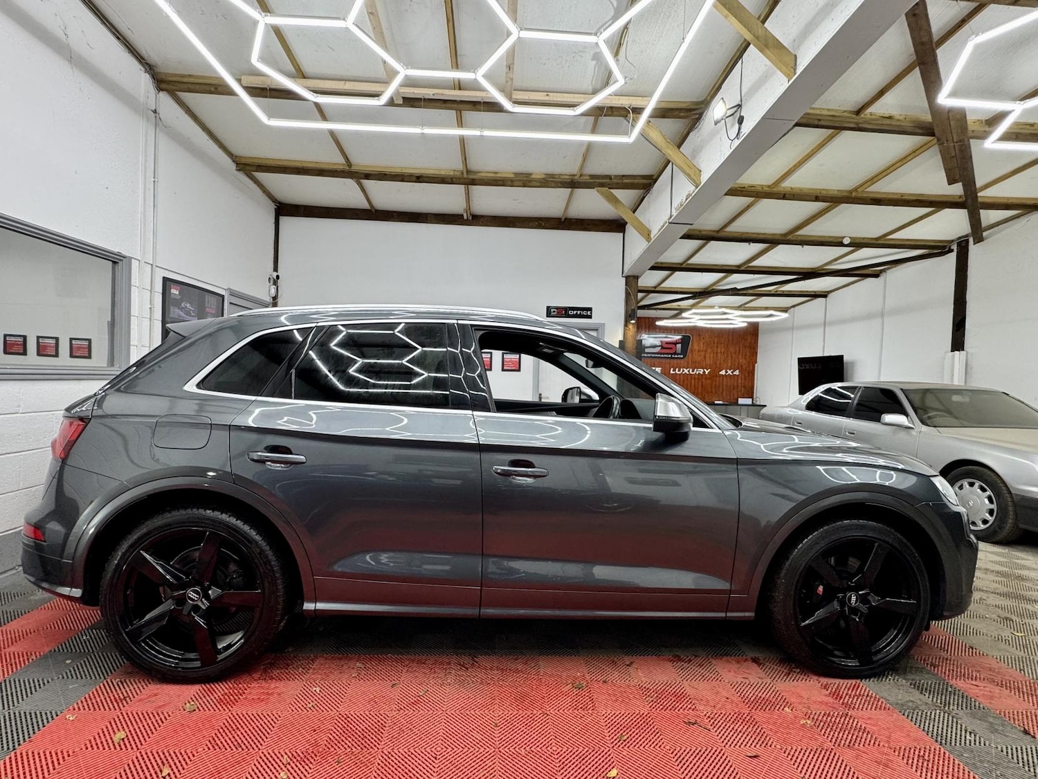 Used Audi SQ5 2018 for sale - 76922293: Photo 6