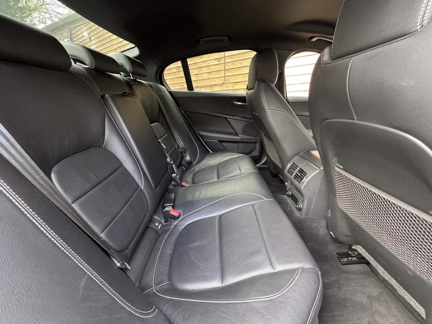 Used Jaguar XE 2016 for sale - 76480160: Photo 16