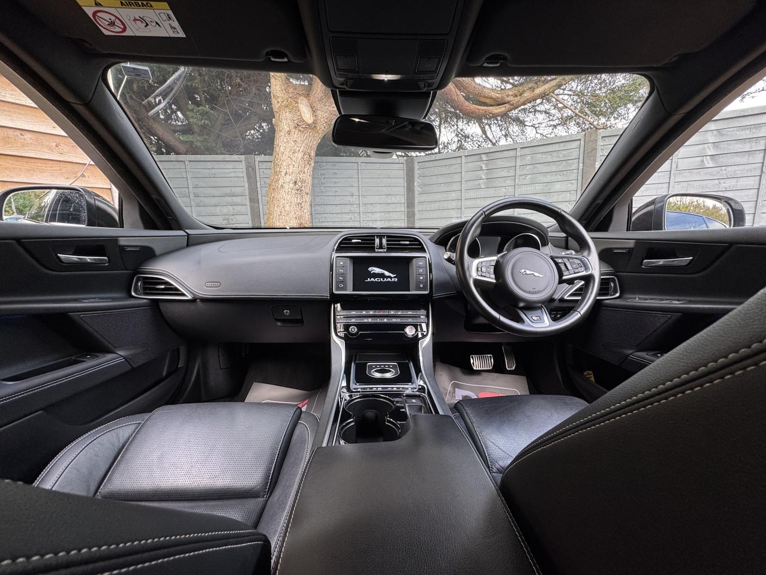 Used Jaguar XE 2016 for sale - 76480160: Photo 21