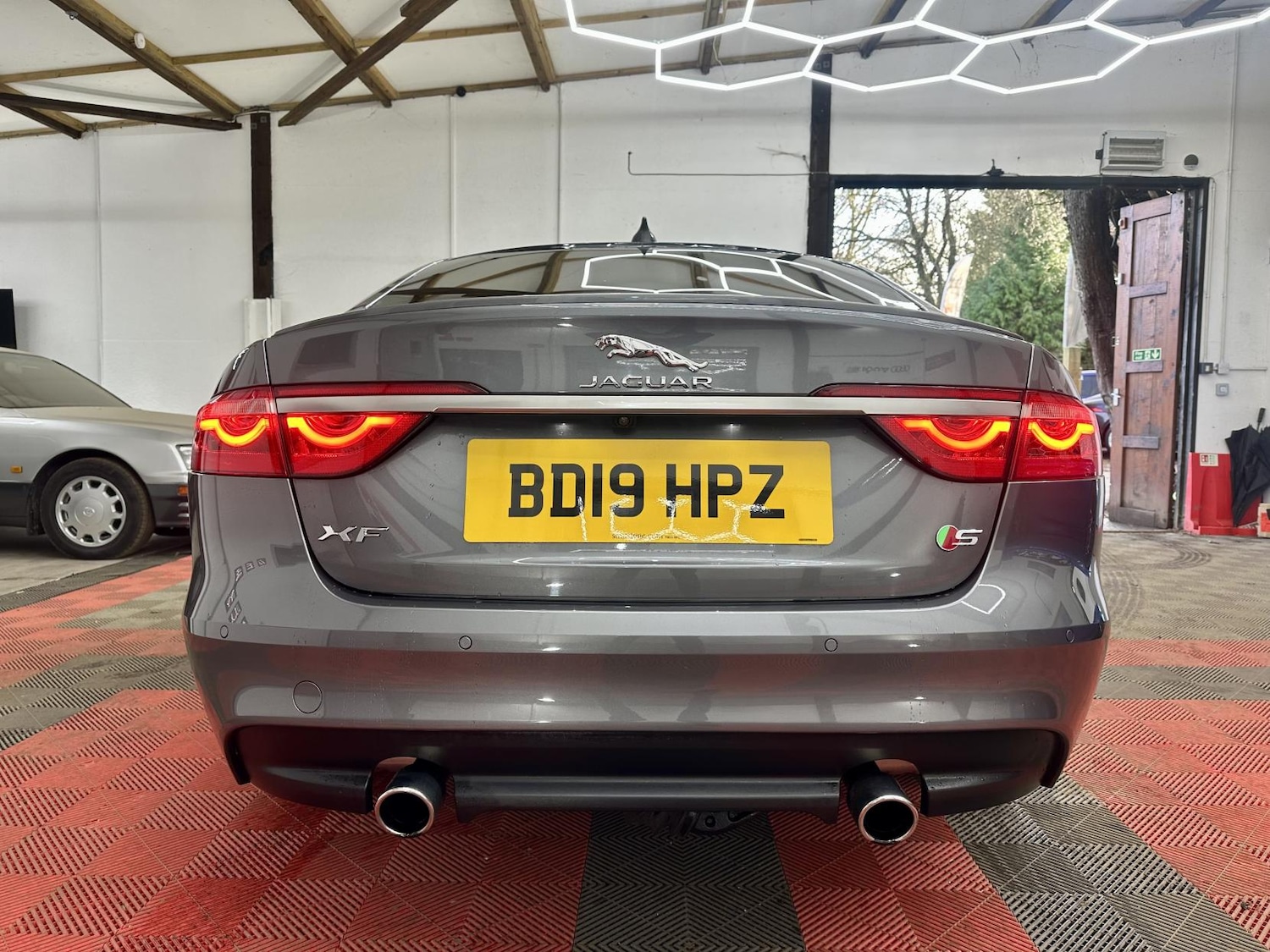 Used Jaguar XF 2019 for sale - 77435286: Photo 10