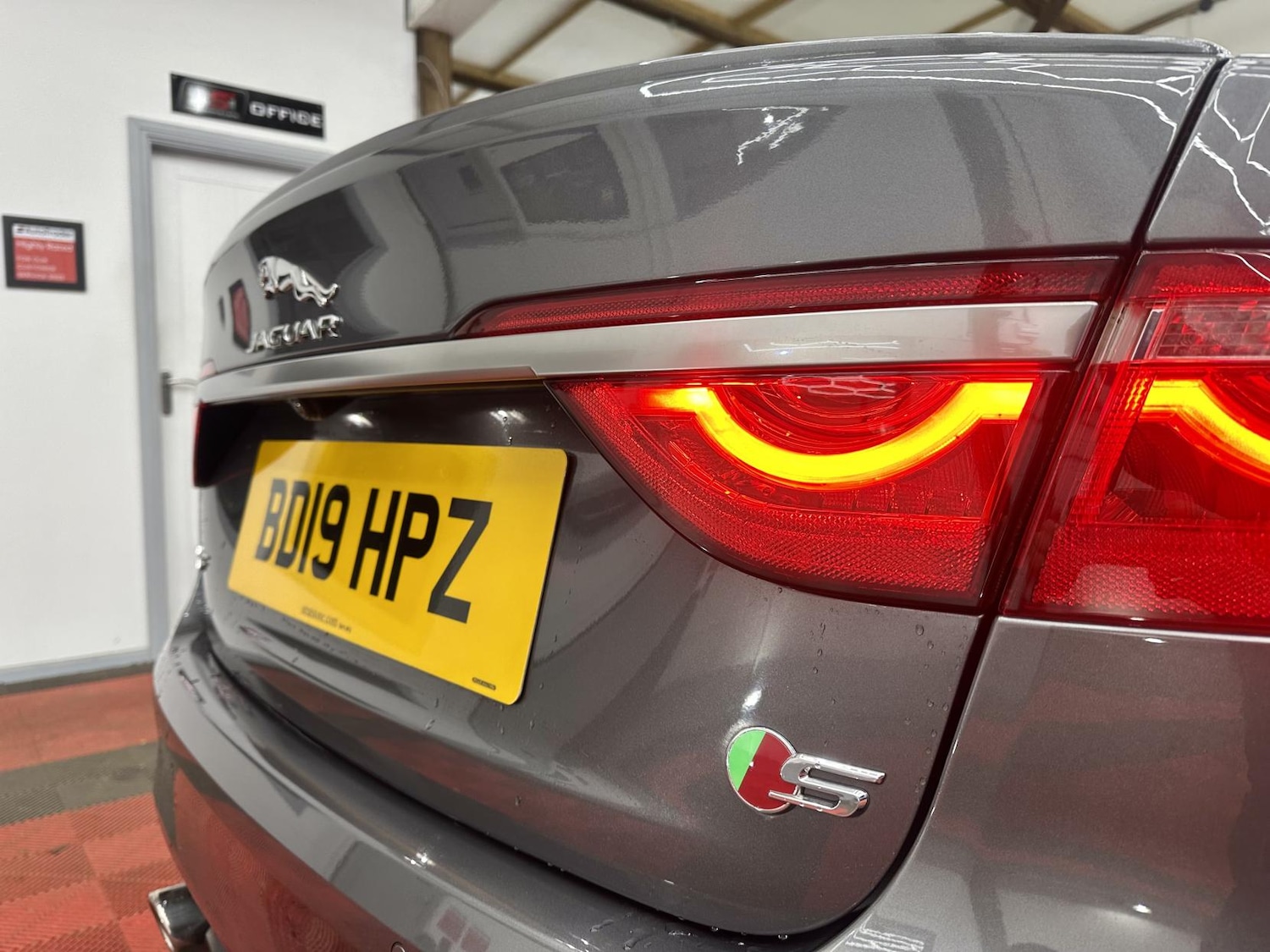 Used Jaguar XF 2019 for sale - 77435286: Photo 18