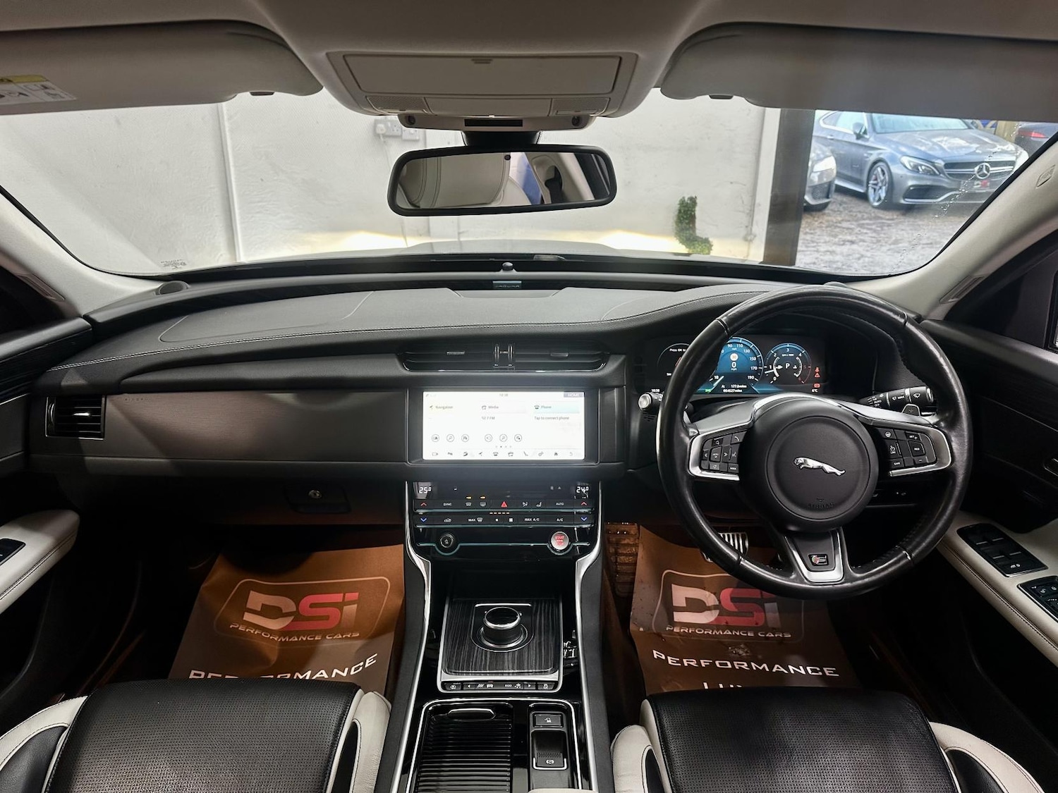 Used Jaguar XF 2019 for sale - 77435286: Photo 37