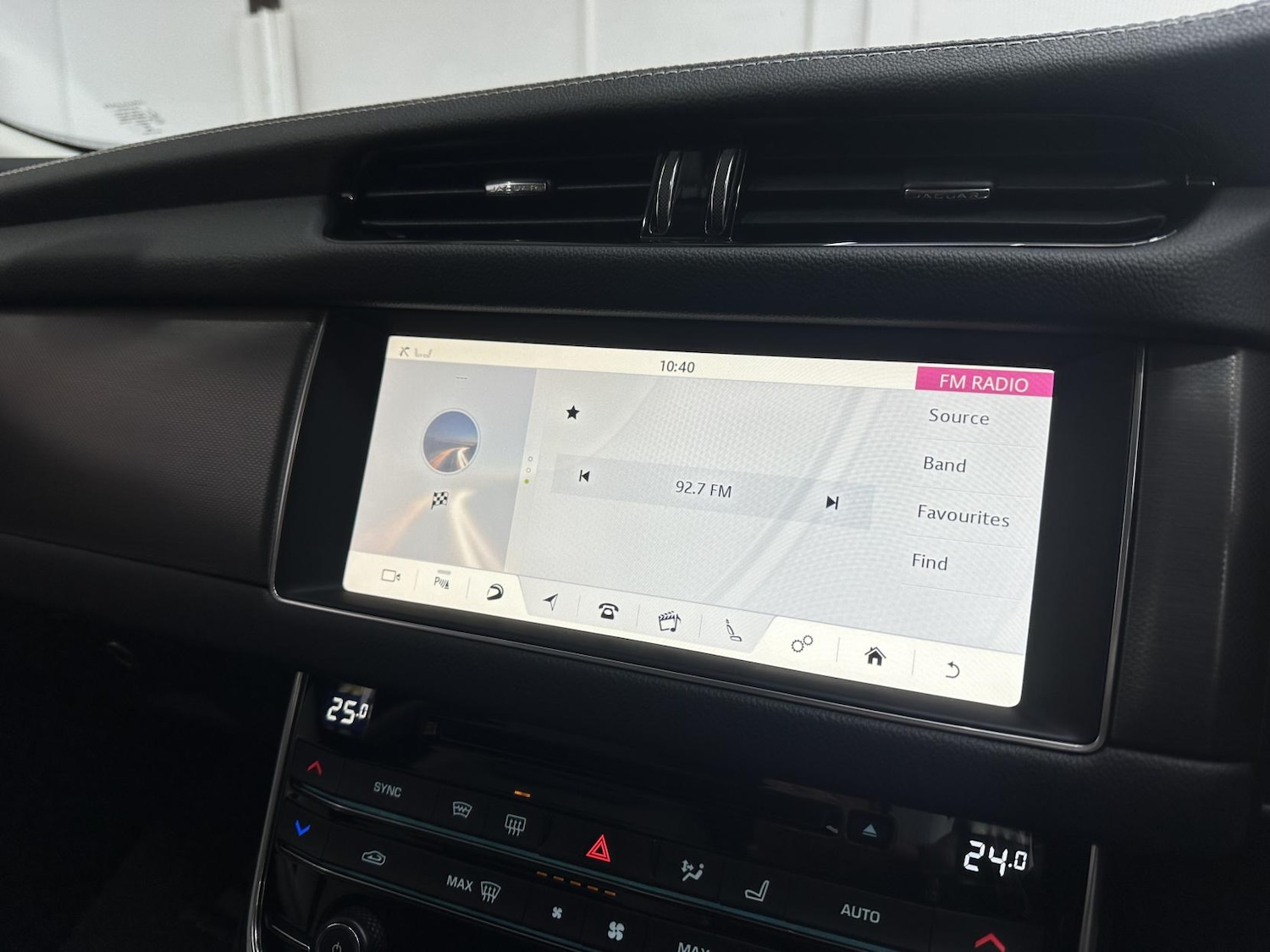 Used Jaguar XF 2019 for sale - 77435286: Photo 51