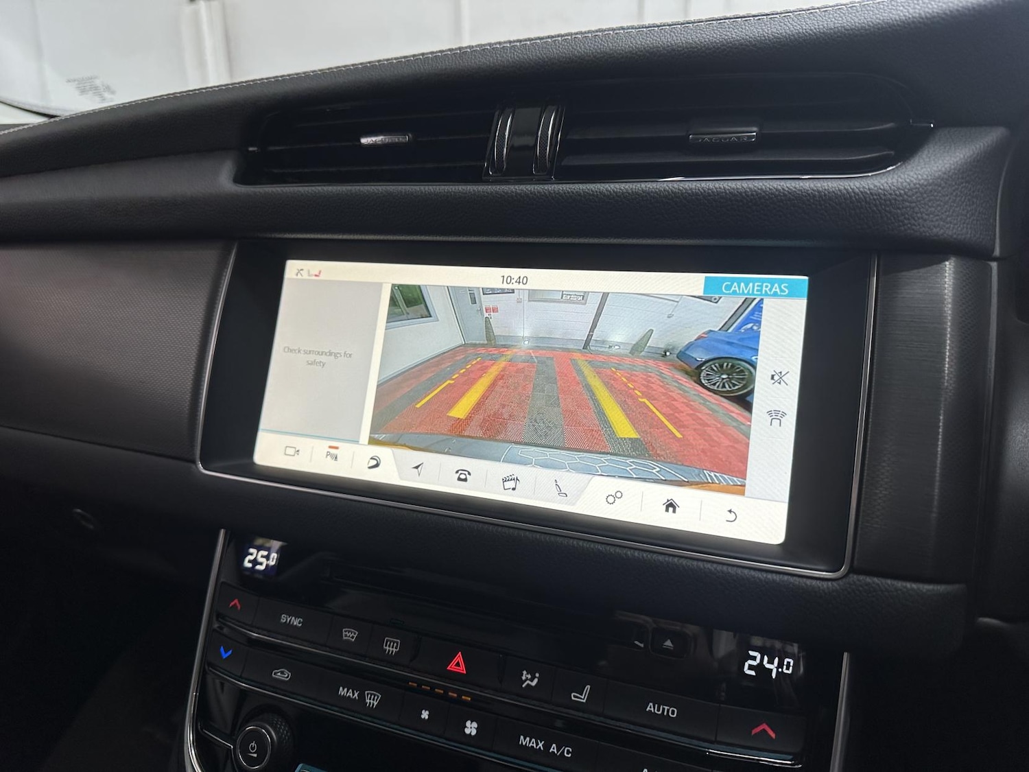 Used Jaguar XF 2019 for sale - 77435286: Photo 54