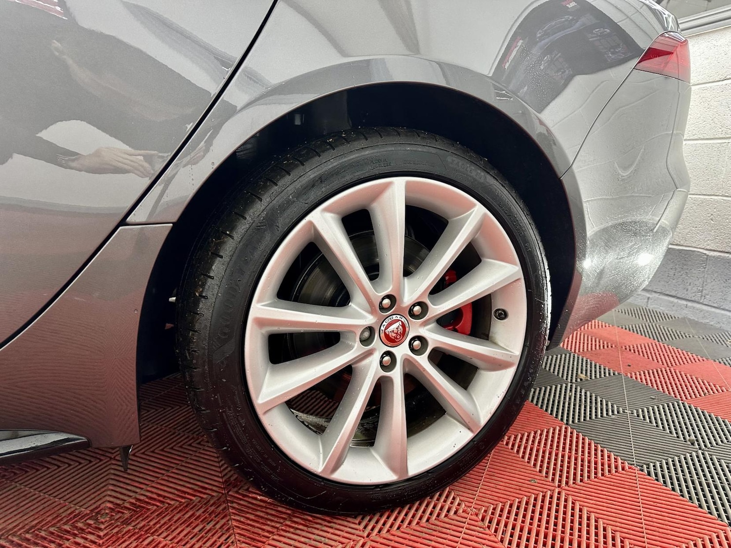 Used Jaguar XF 2019 for sale - 77435286: Photo 6