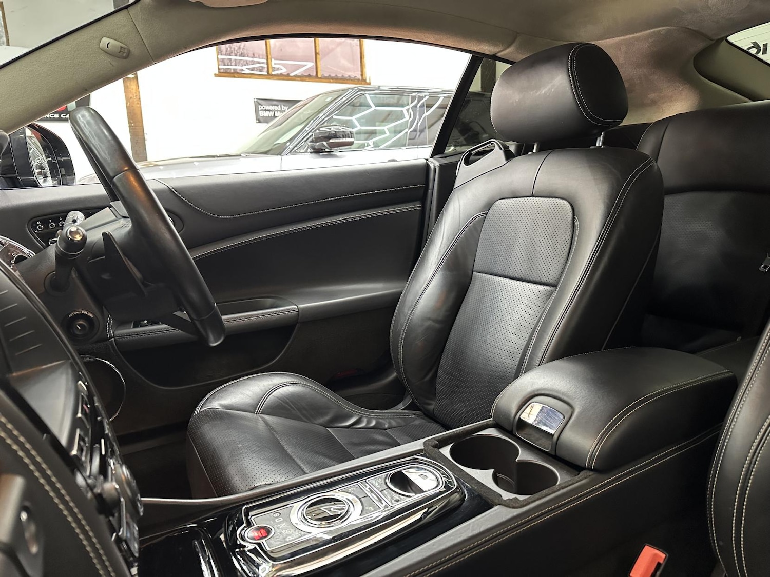 Used Jaguar XK 2012 for sale - 77837378: Photo 28