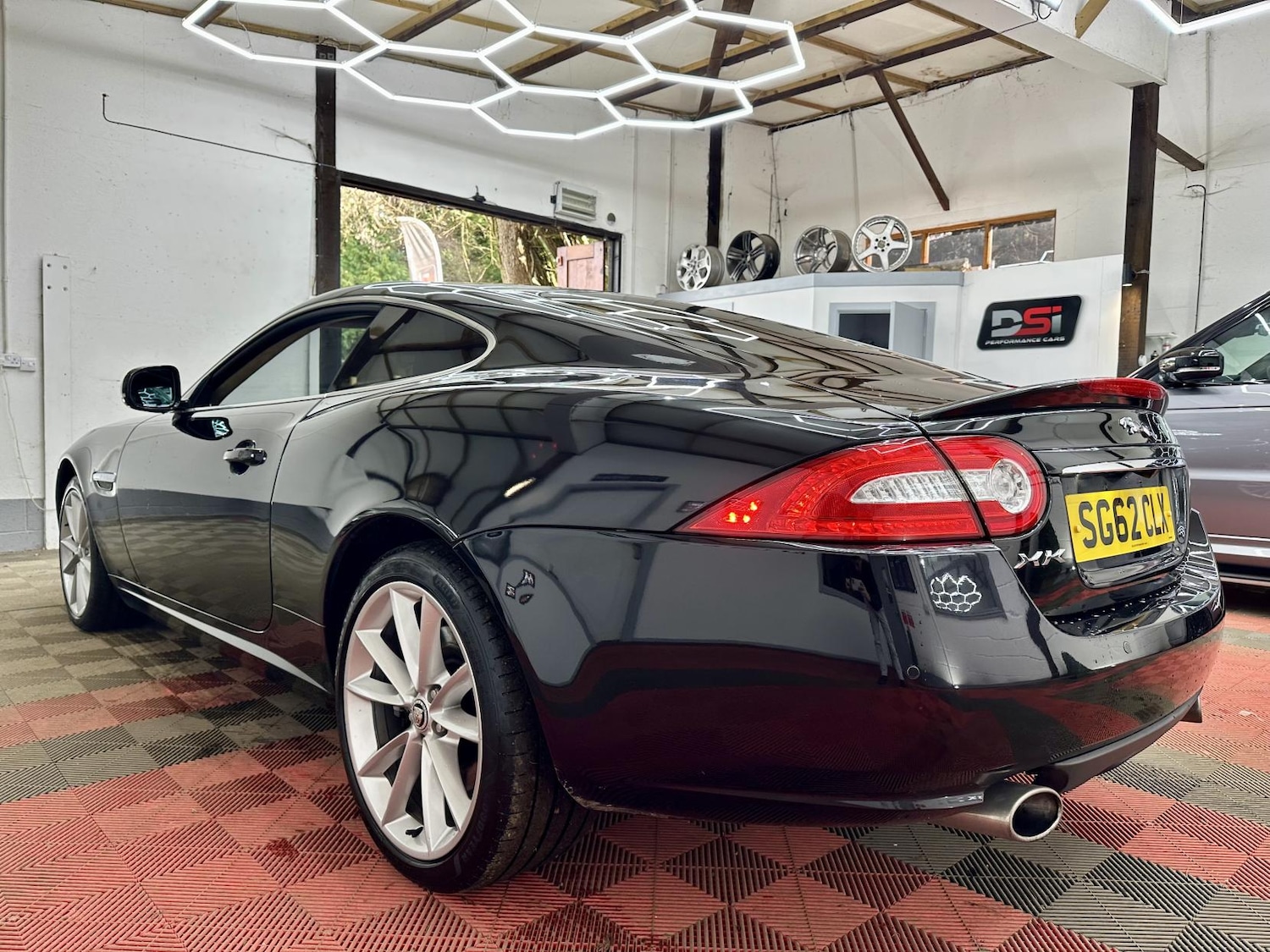 Used Jaguar XK 2012 for sale - 77837378: Photo 7