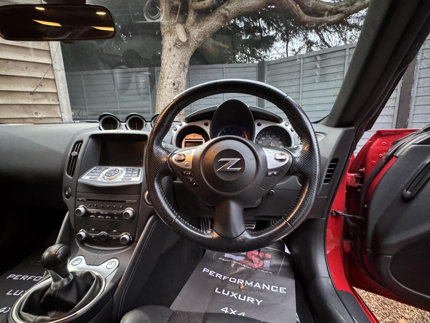 Used Nissan 370 Z 2011 for sale - 76480152: Photo 18