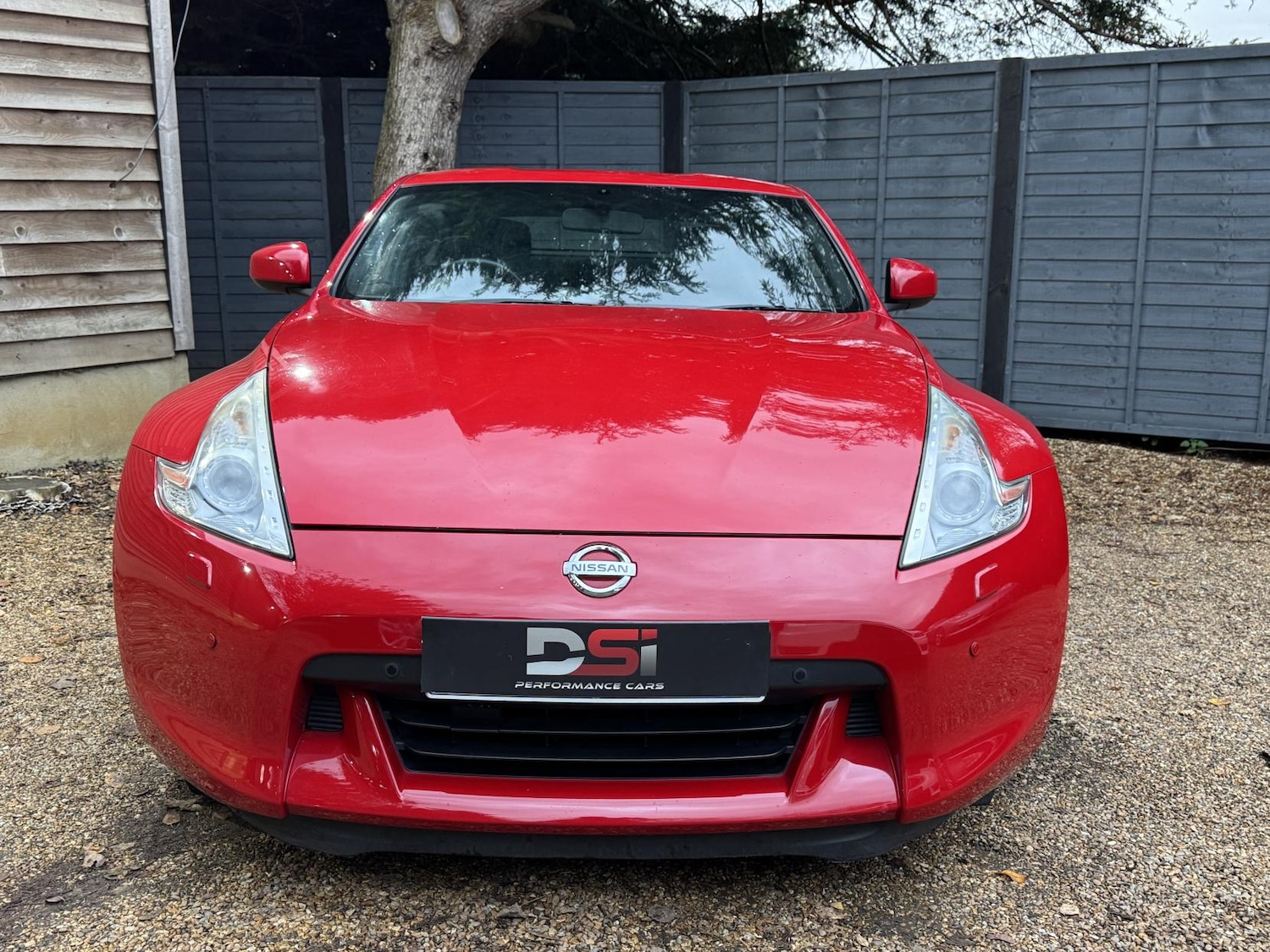 Used Nissan 370 Z 2011 for sale - 76480152: Photo 2