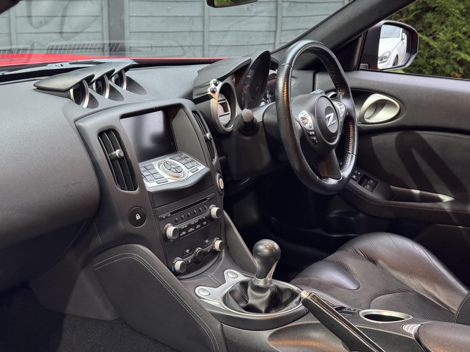 Used Nissan 370 Z 2011 for sale - 76480152: Photo 20