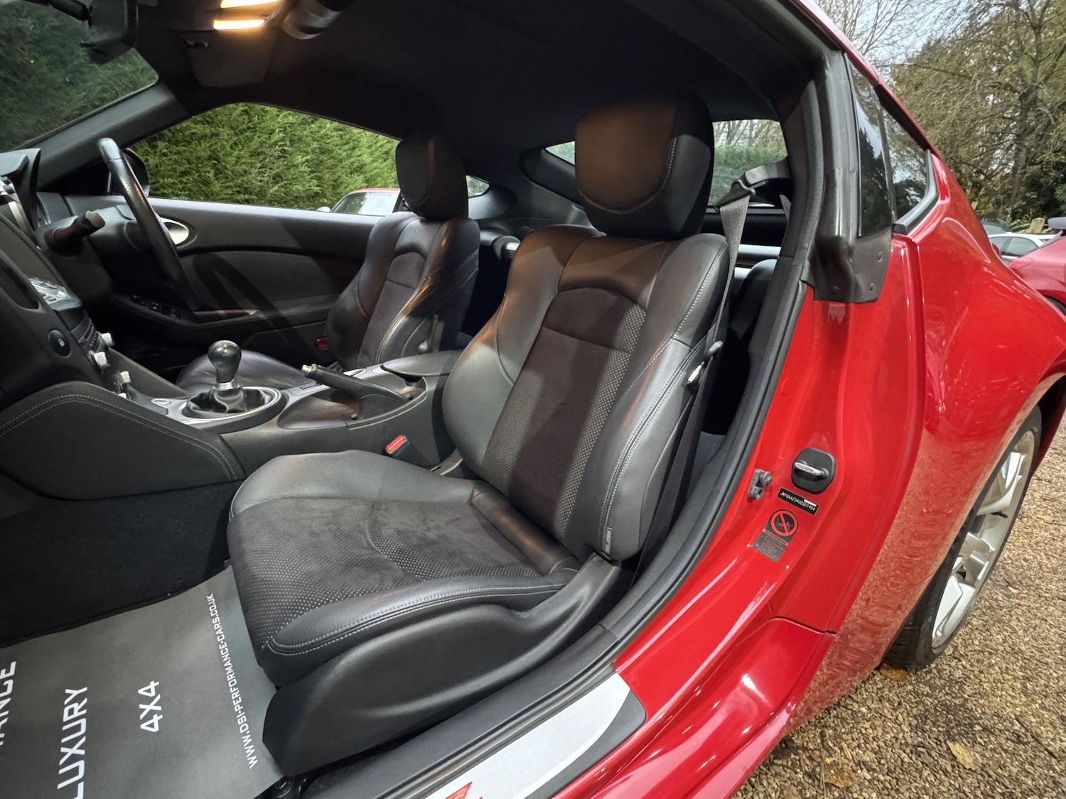 Used Nissan 370 Z 2011 for sale - 76480152: Photo 22