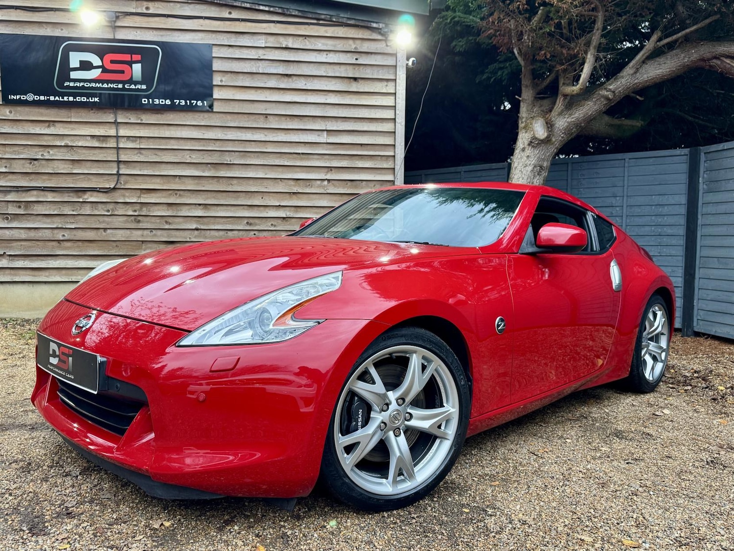 Used Nissan 370 Z 2011 for sale - 76480152: Photo 3