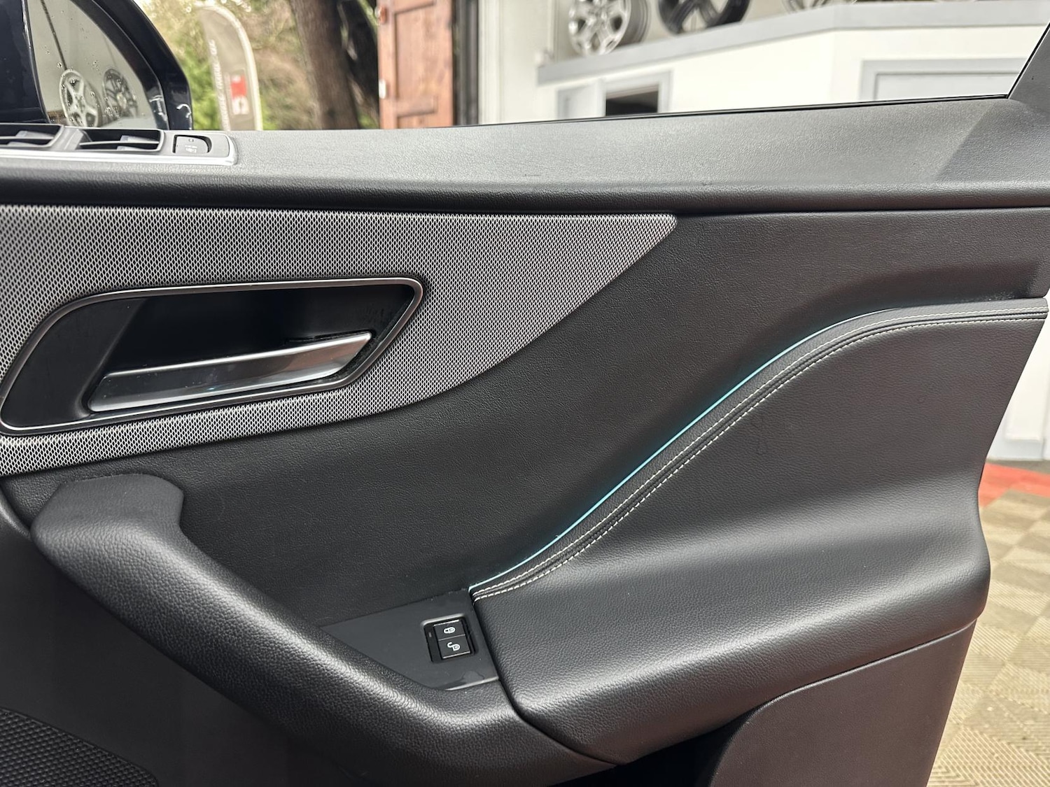 Used Jaguar F-Pace 2016 for sale - 77474789: Photo 19