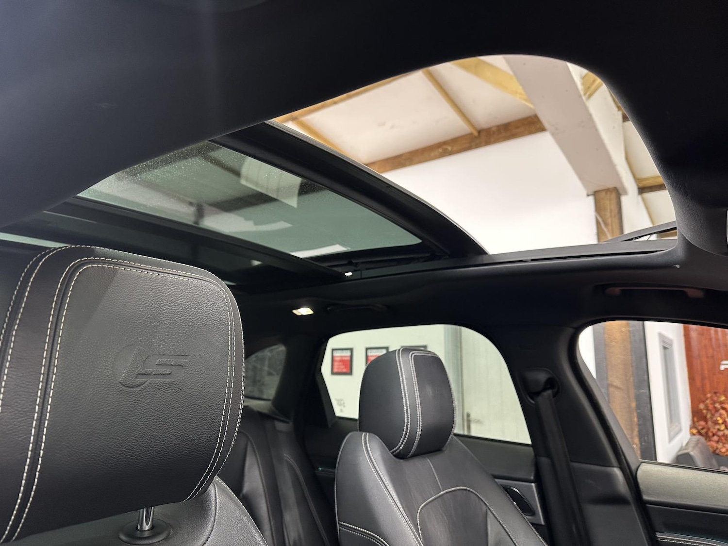 Used Jaguar F-Pace 2016 for sale - 77474789: Photo 23