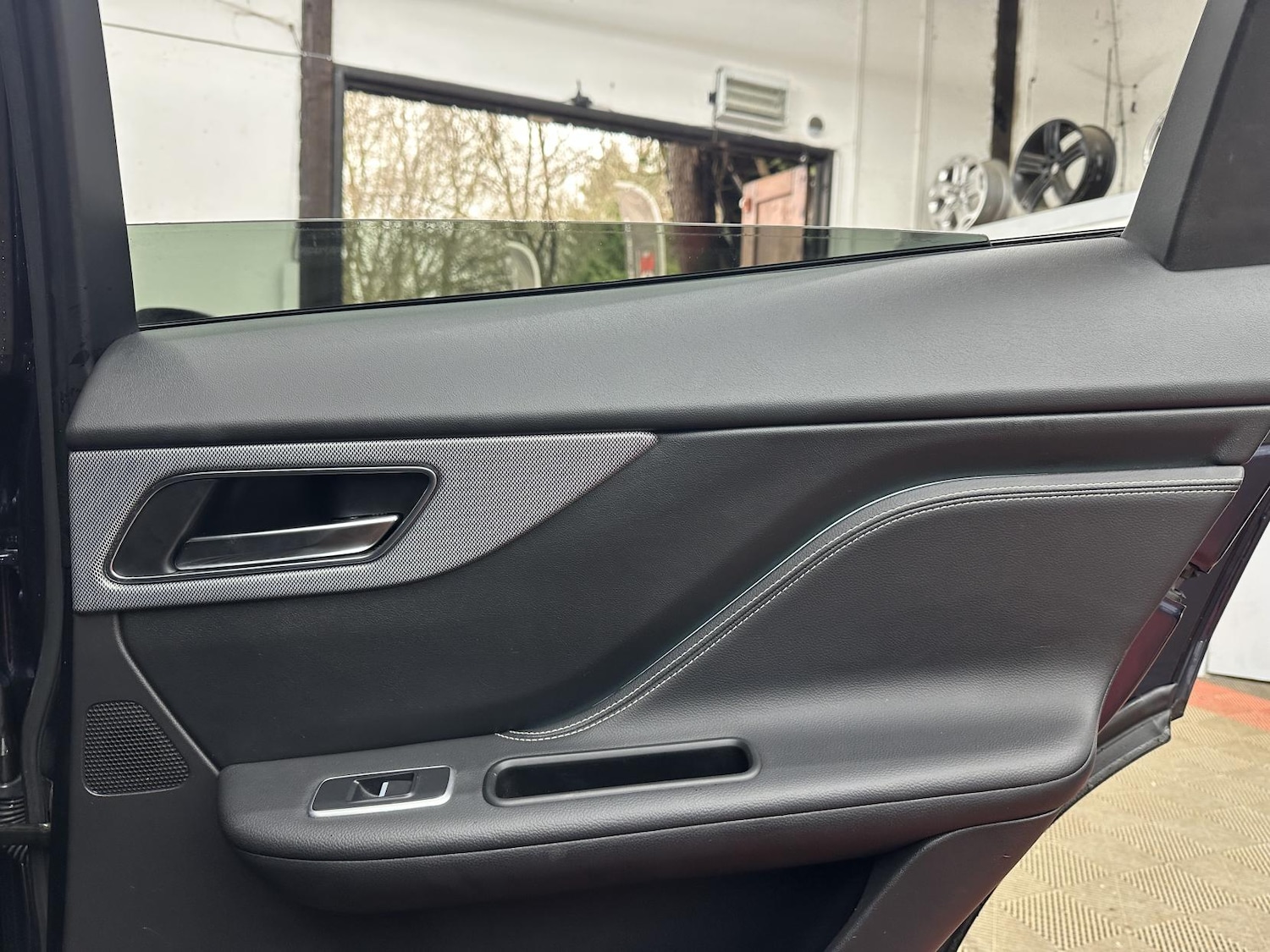 Used Jaguar F-Pace 2016 for sale - 77474789: Photo 27