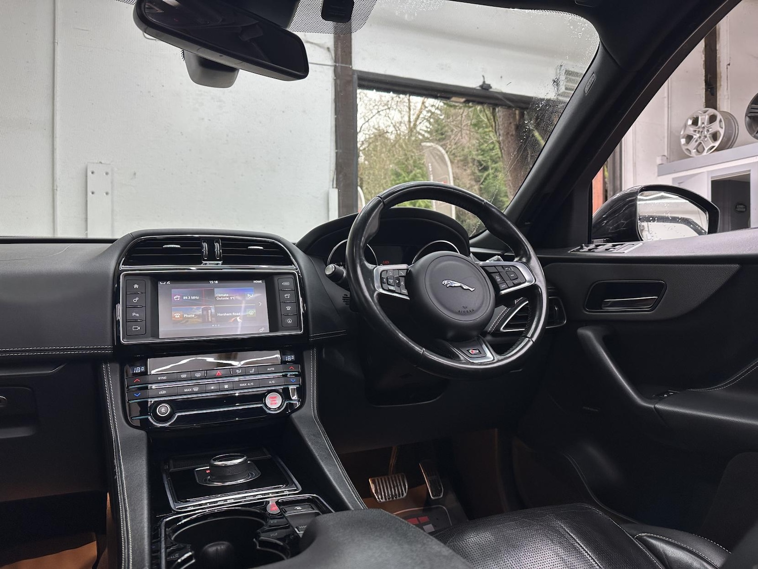 Used Jaguar F-Pace 2016 for sale - 77474789: Photo 29