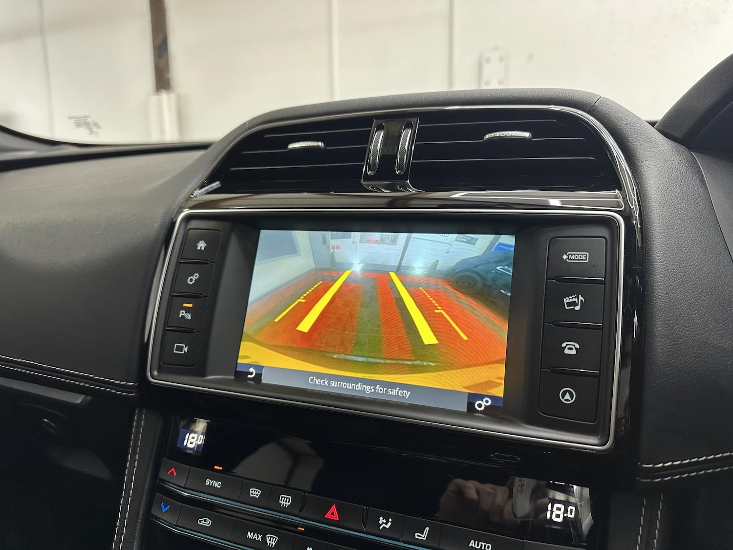 Used Jaguar F-Pace 2016 for sale - 77474789: Photo 42