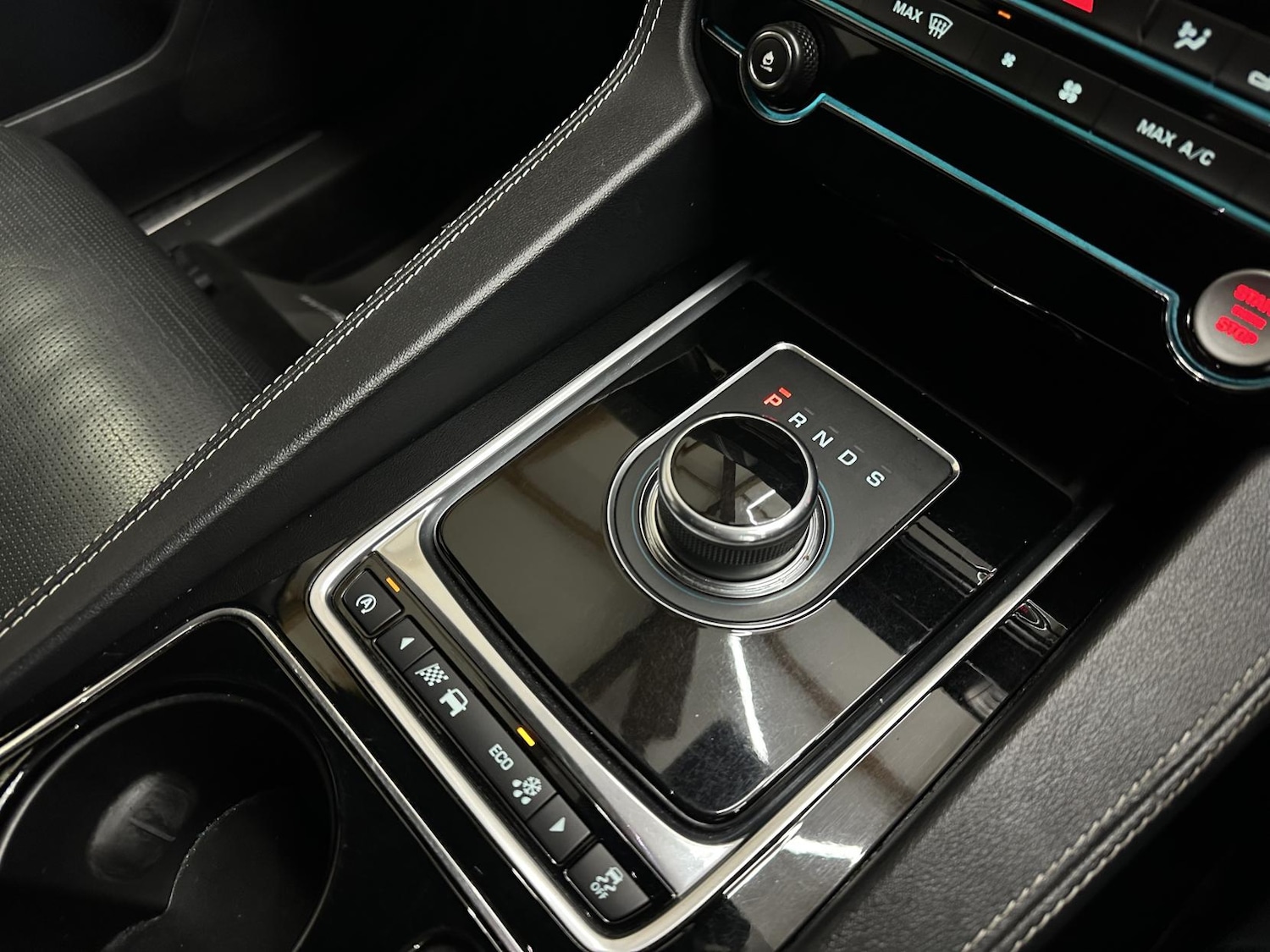 Used Jaguar F-Pace 2016 for sale - 77474789: Photo 52