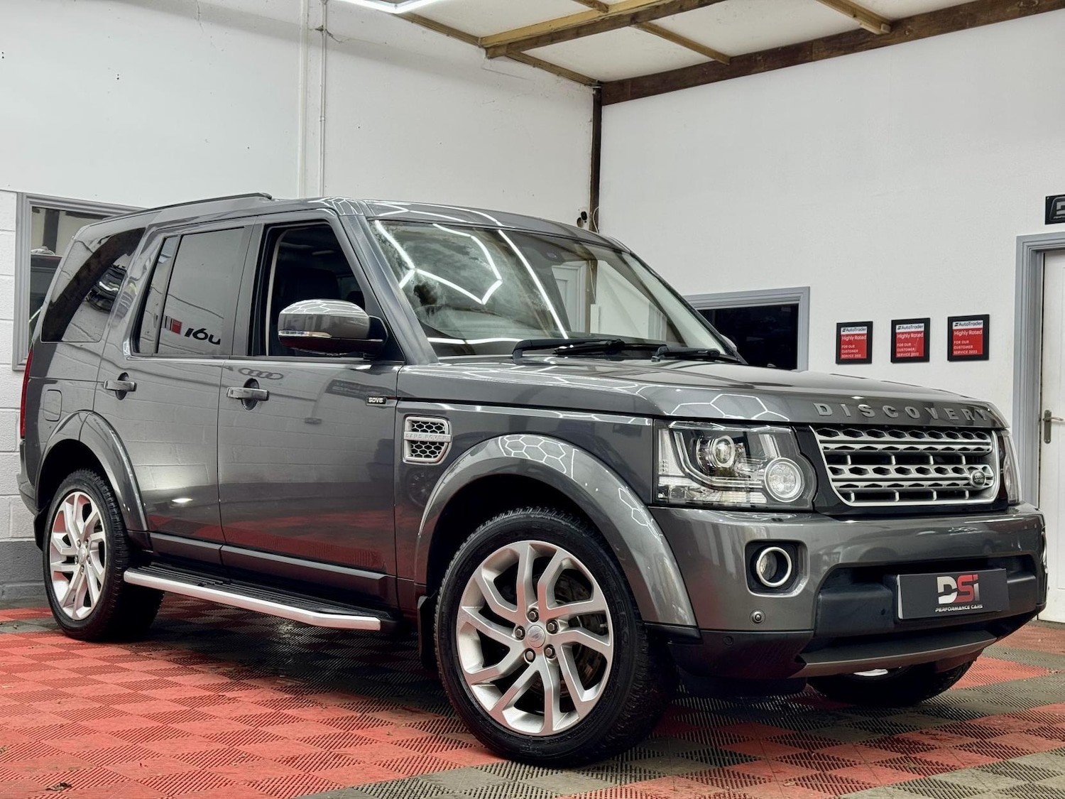 Used Land Rover Discovery 2015 for sale - 77026186: Photo 1