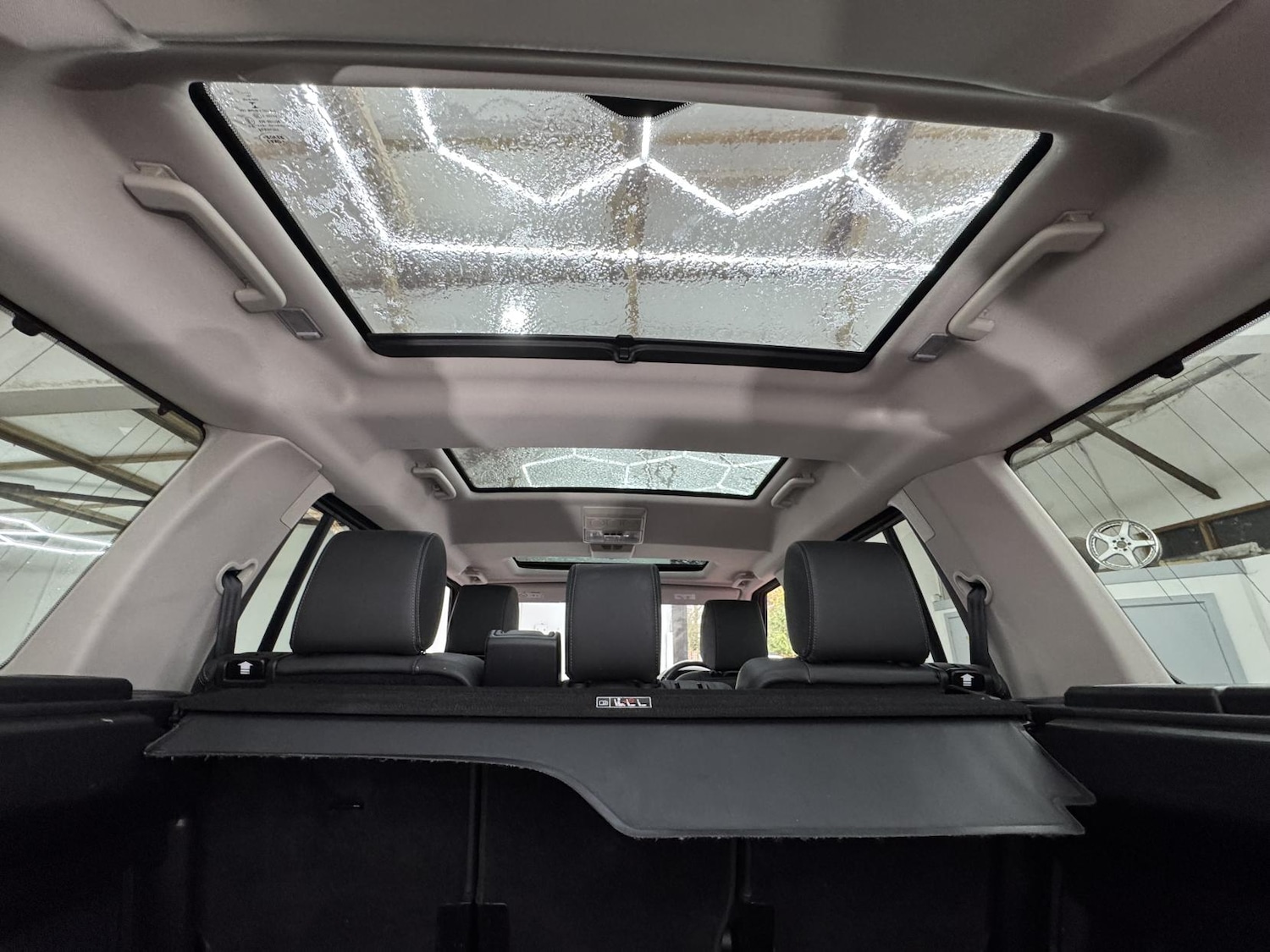 Used Land Rover Discovery 2015 for sale - 77026186: Photo 16