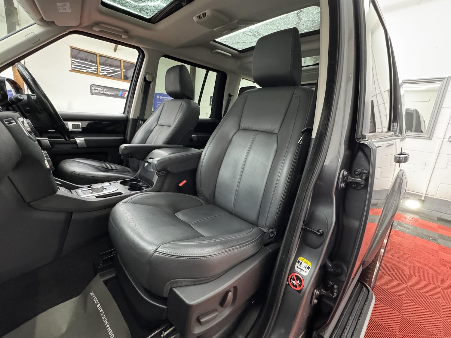 Used Land Rover Discovery 2015 for sale - 77026186: Photo 28