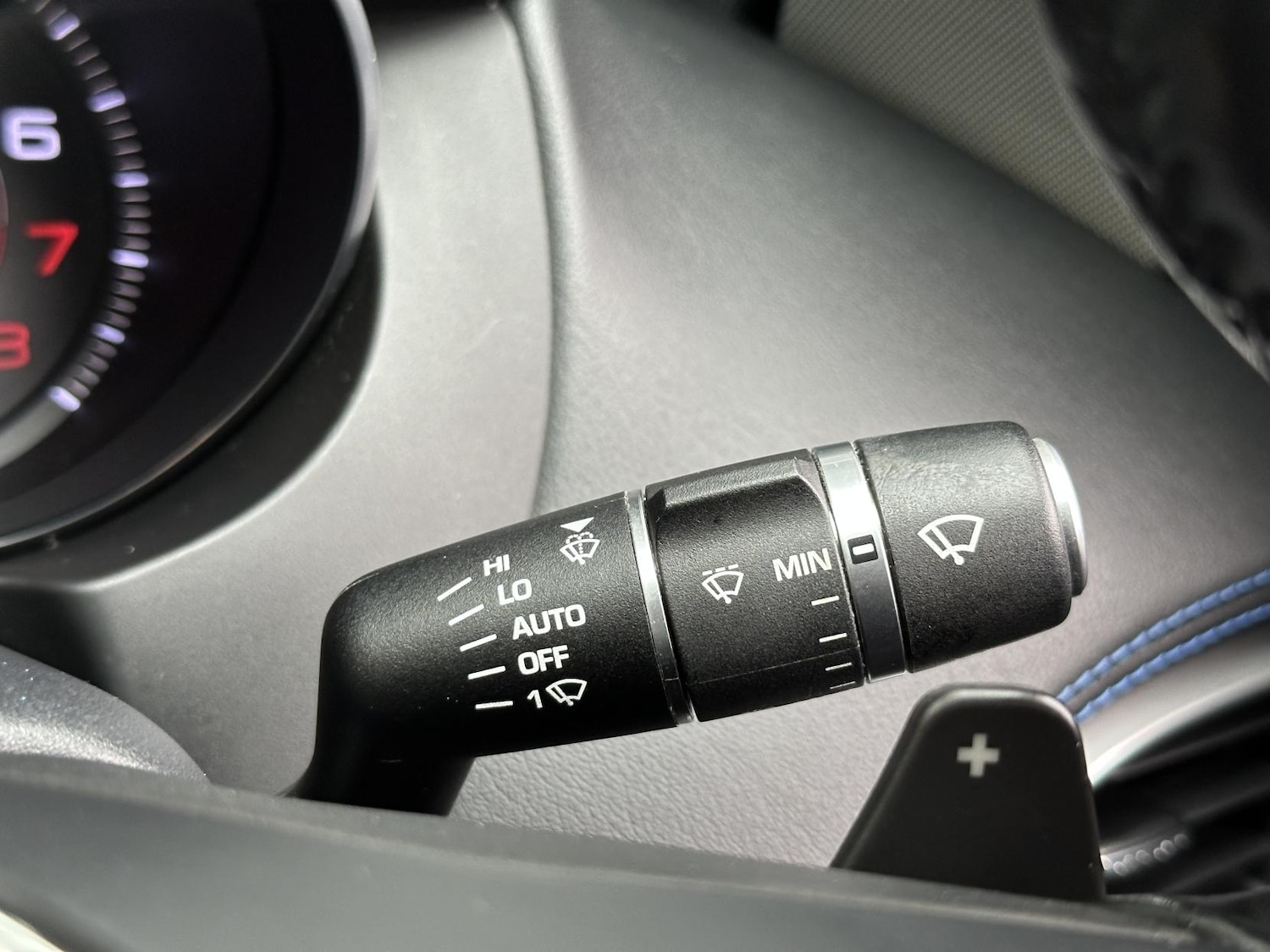 Used Jaguar XE 2015 for sale - 76722763: Photo 15