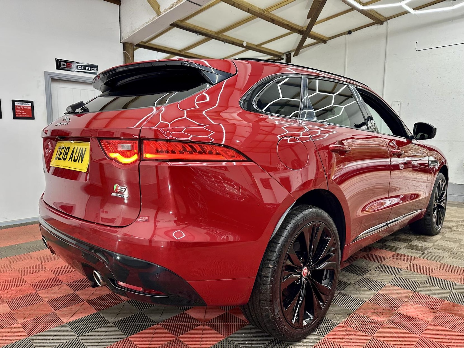 Used Jaguar F-Pace 2018 for sale - 77409915: Photo 12