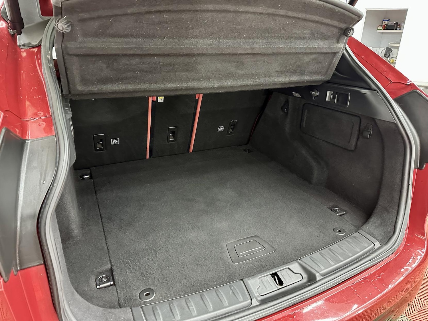 Used Jaguar F-Pace 2018 for sale - 77409915: Photo 17