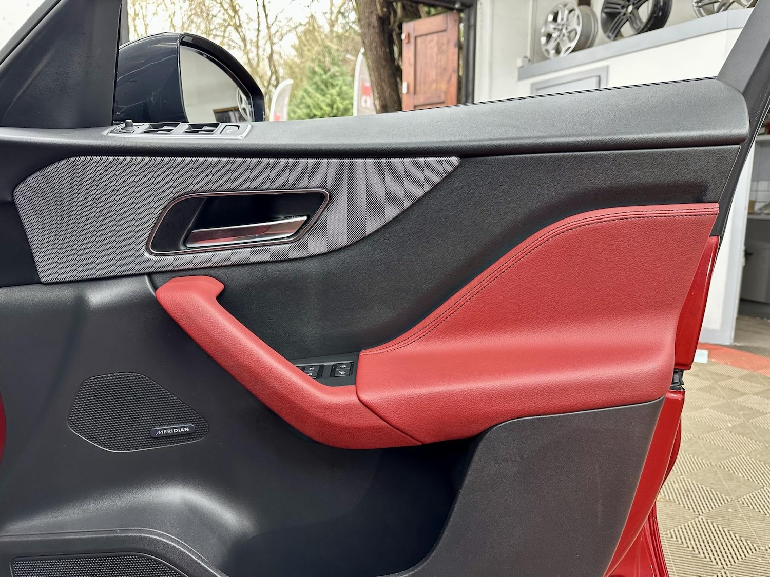 Used Jaguar F-Pace 2018 for sale - 77409915: Photo 21