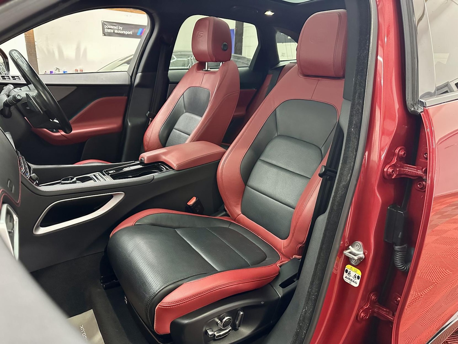 Used Jaguar F-Pace 2018 for sale - 77409915: Photo 35