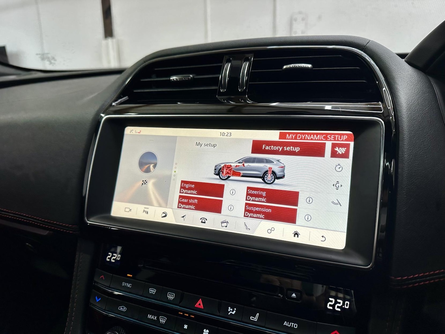 Used Jaguar F-Pace 2018 for sale - 77409915: Photo 48