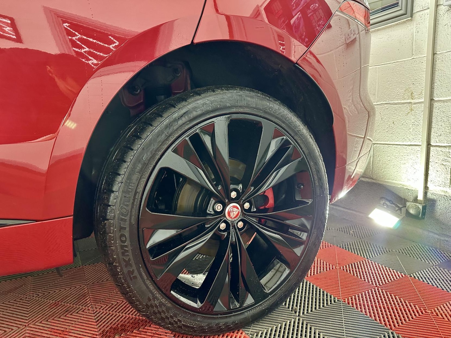 Used Jaguar F-Pace 2018 for sale - 77409915: Photo 6