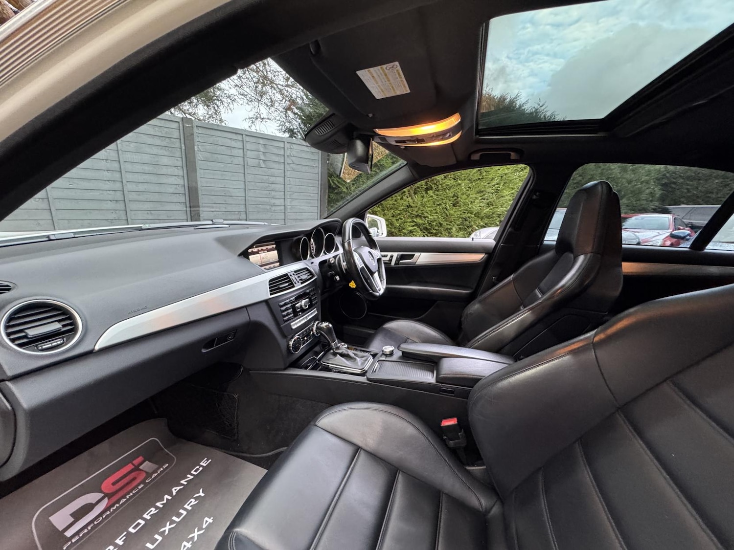 Used Mercedes-Benz C Class 2013 for sale - 76428646: Photo 21