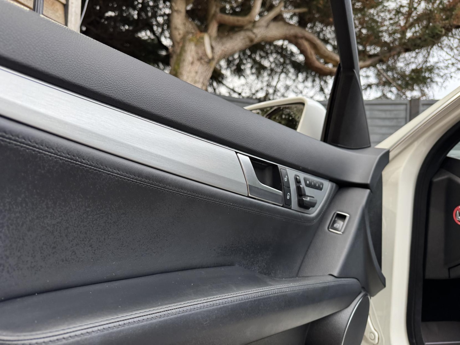 Used Mercedes-Benz C Class 2013 for sale - 76428646: Photo 24