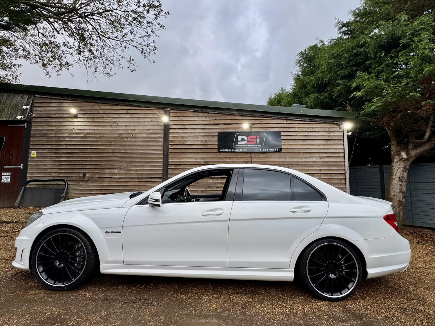 Used Mercedes-Benz C Class 2013 for sale - 76428646: Photo 7