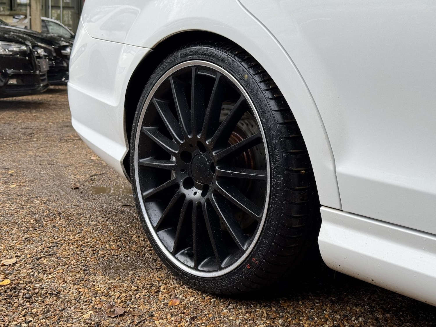 Used Mercedes-Benz C Class 2013 for sale - 76428646: Photo 9