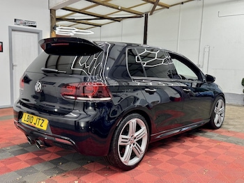 Used Volkswagen Golf 2010 for sale - 76908408: Photo